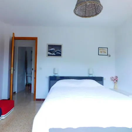Gmid Immo A-232 Miron 30 Apartment Roses